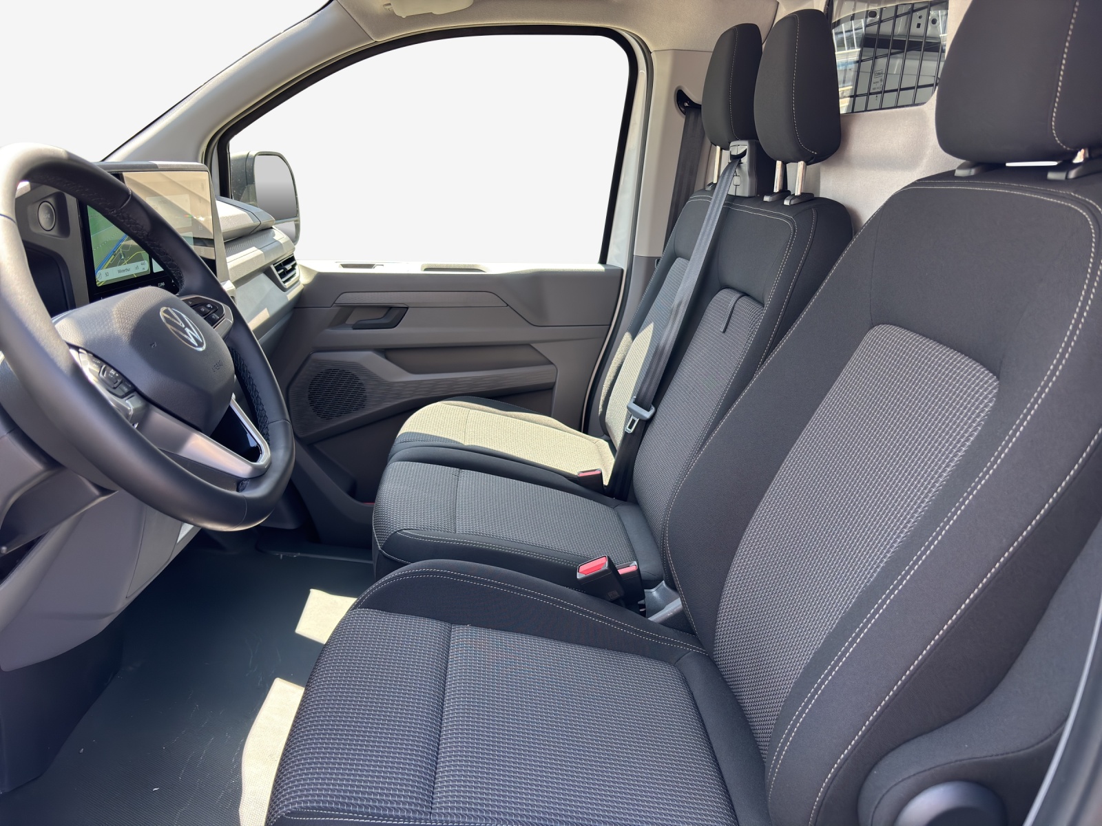 VW Transporter 2.0 TDI Automat-image-7