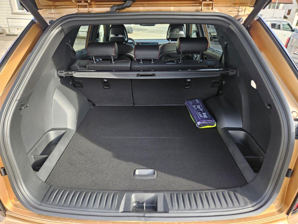 KGM-SsangYong Actyon 1.5 T GDI First Edition 4WD Automat-image-27