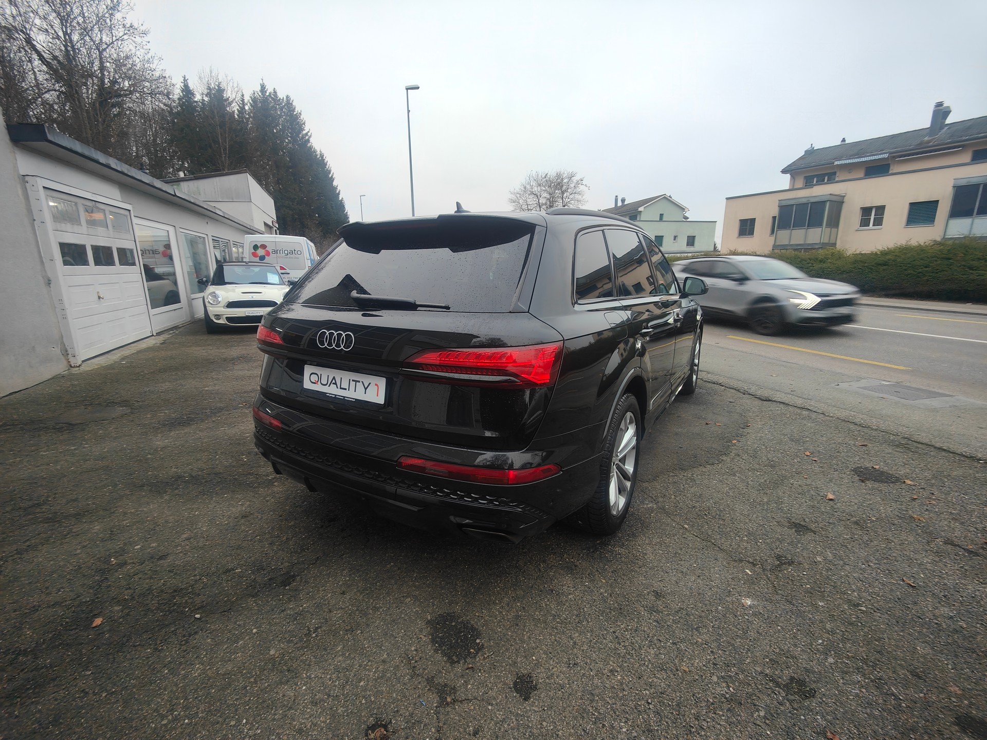 AUDI Q7 55 TFSI S line quattro PH tiptronic-image-6
