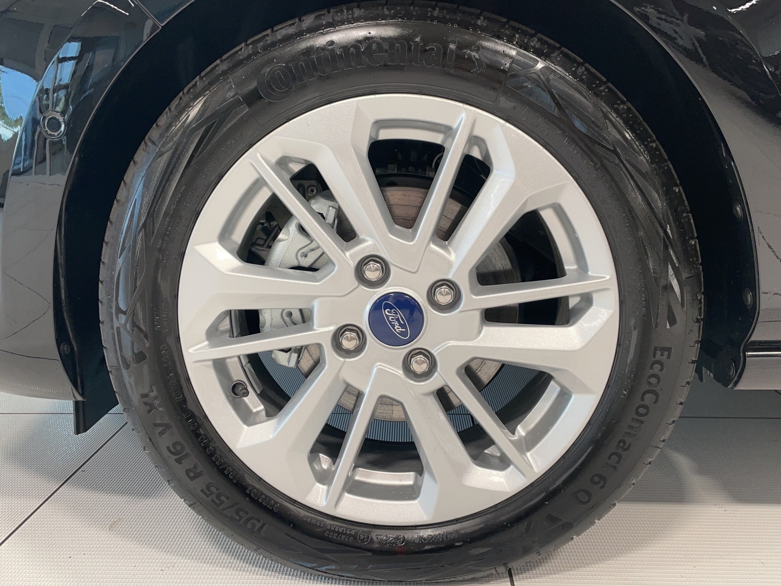 FORD Fiesta 1.0 EcoB Hybrid Titanium X-image-14