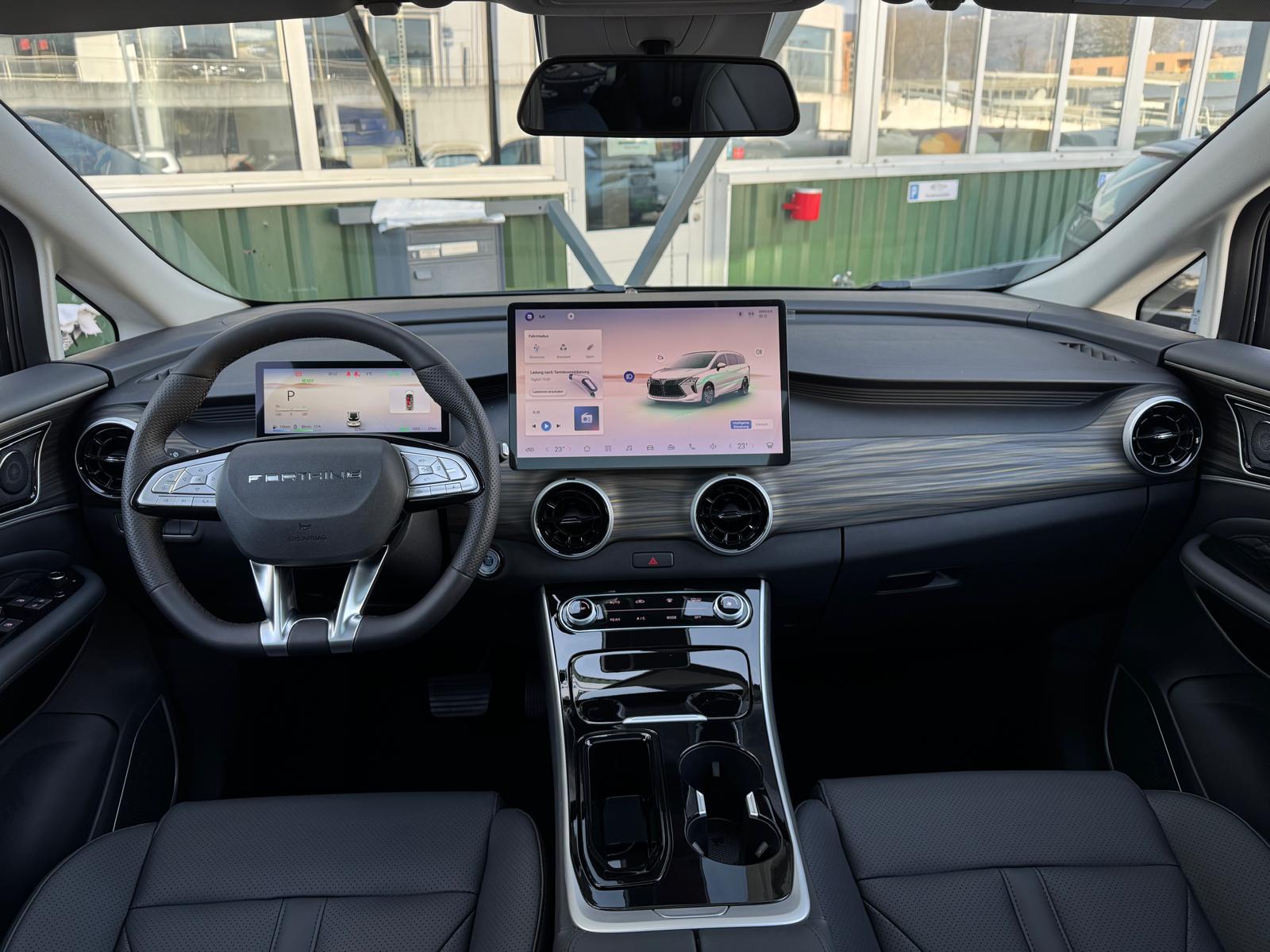 FORTHING 4 U-Tour 1.5 Turbo PHEV-image-10