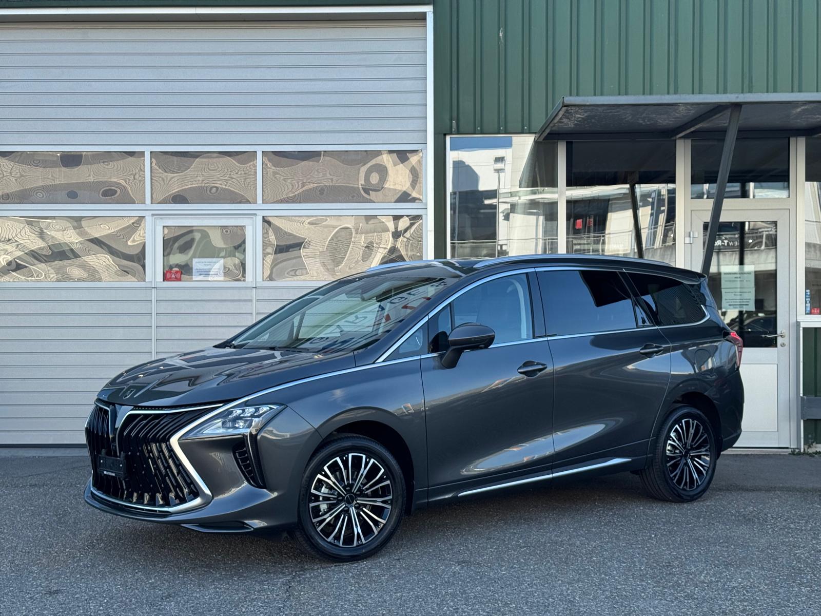FORTHING 4 U-Tour 1.5 Turbo PHEV