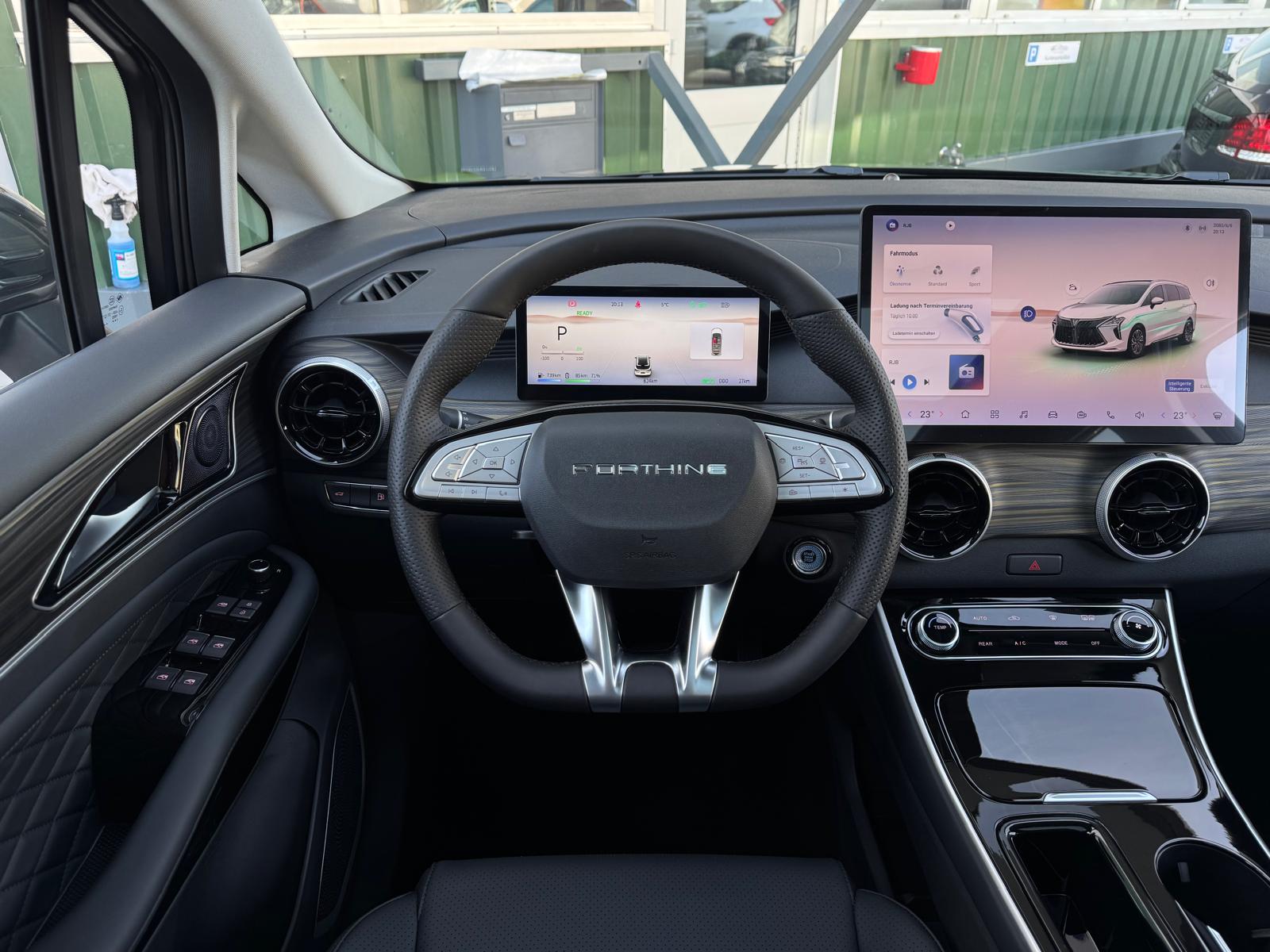 FORTHING 4 U-Tour 1.5 Turbo PHEV-image-9