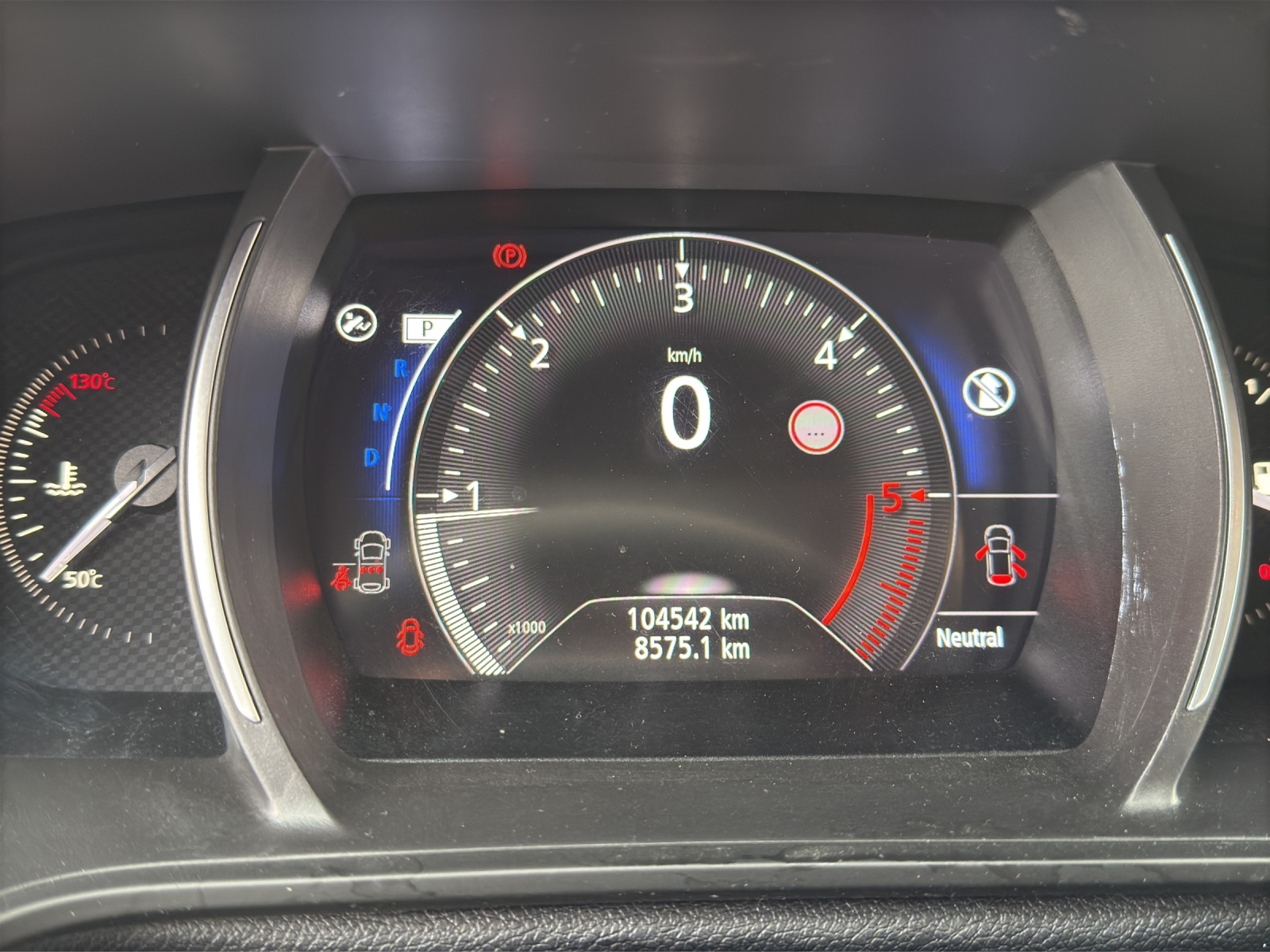 RENAULT Mégane Grandtour 1.7 dCi GT Line EDC-image-10