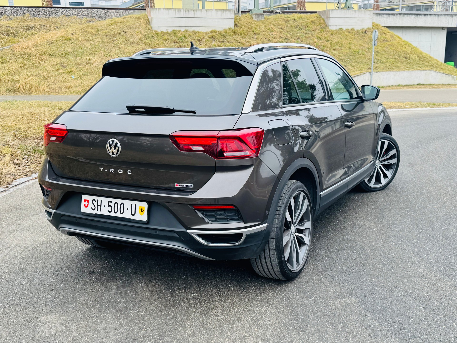 VW T-Roc 2.0 TSI Sport DSG 4Motion-image-4