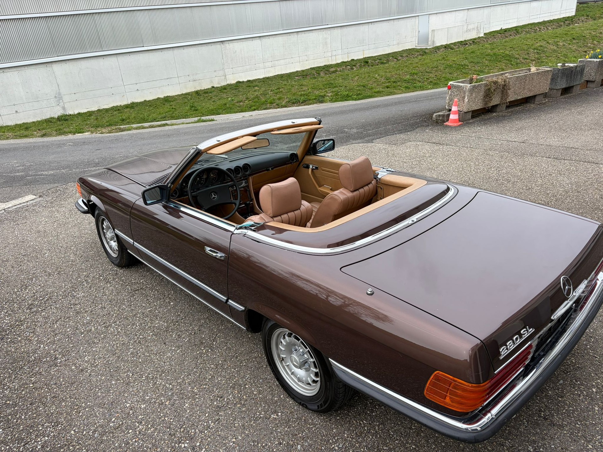 MERCEDES-BENZ SL 280-image-1