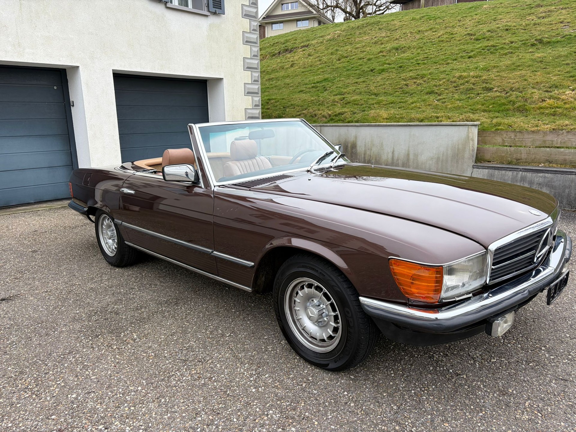 MERCEDES-BENZ SL 280