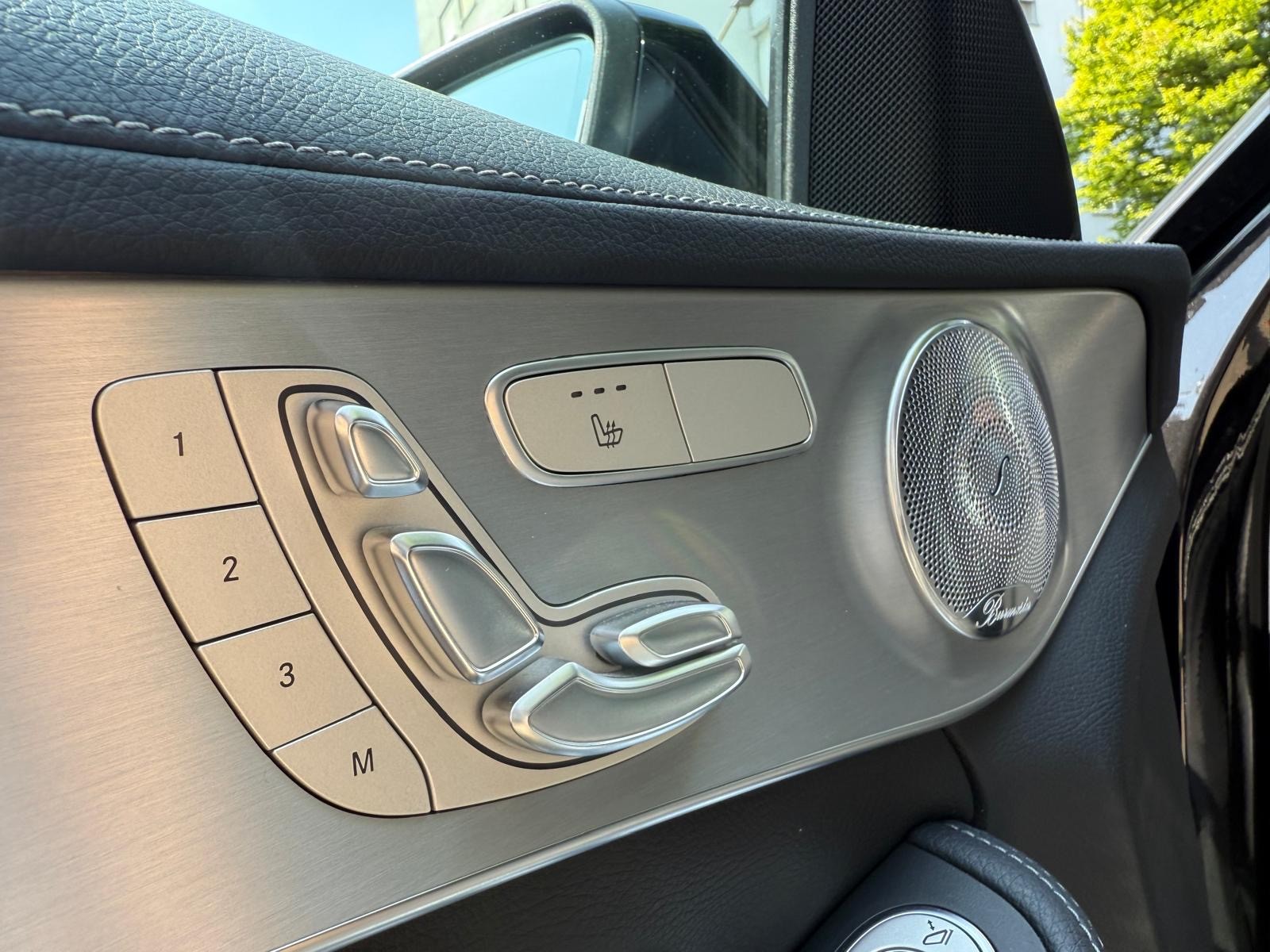 MERCEDES-BENZ C 43 AMG 4Matic 9G-Tronic-image-9