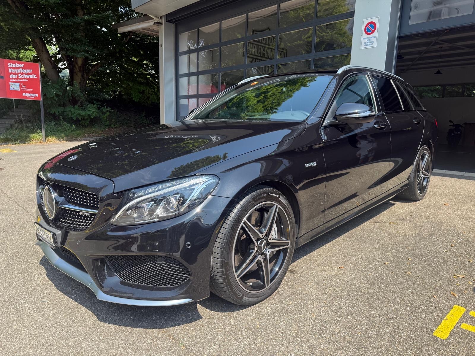 MERCEDES-BENZ C 43 AMG 4Matic 9G-Tronic-showroom-element-3