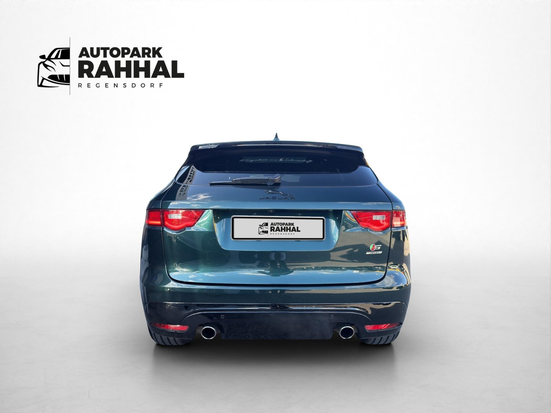 JAGUAR F-Pace 3.0 V6 S/C S AWD-image-5