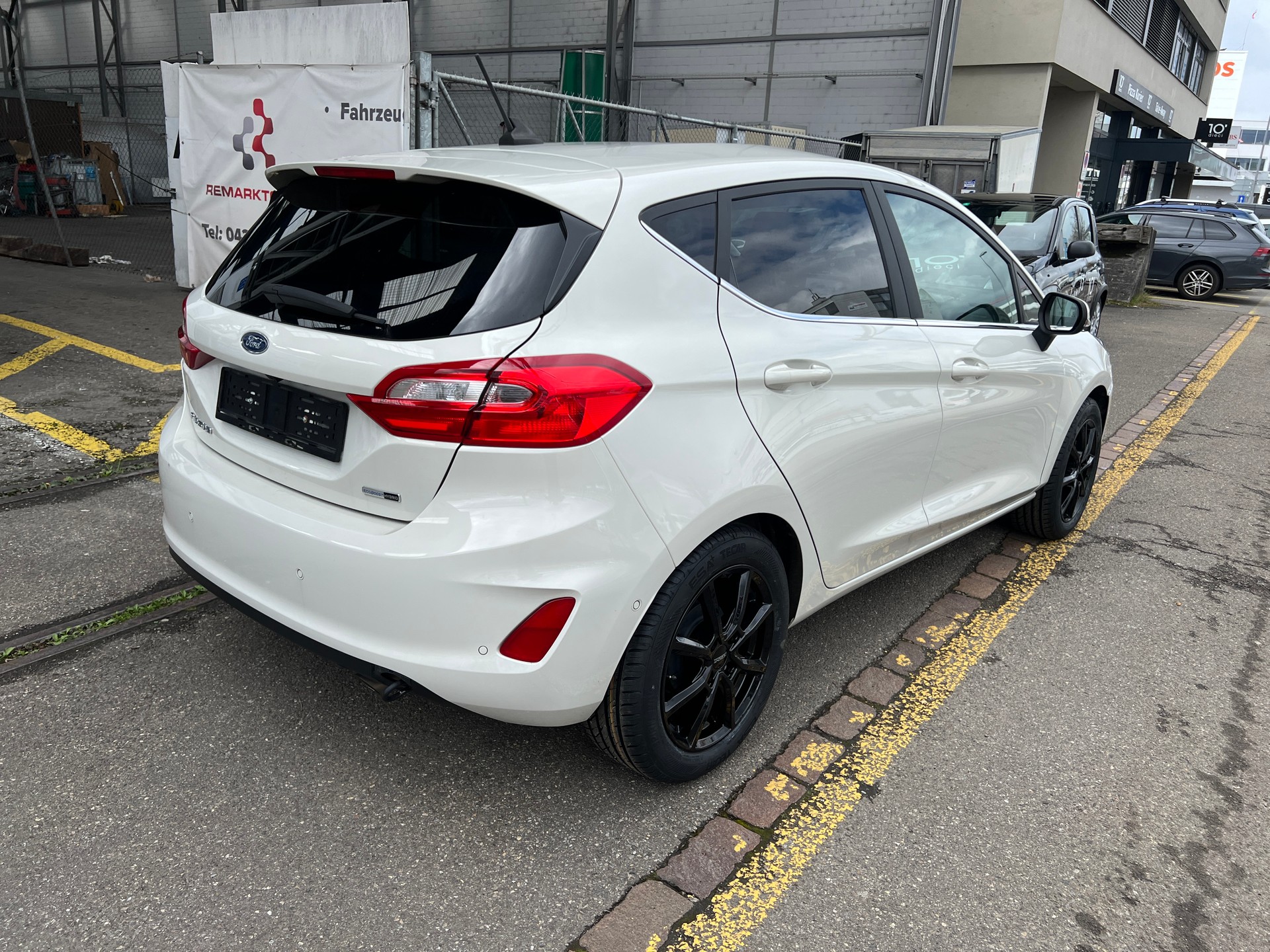 FORD Fiesta 1.0 SCTi MHEV ST-Line-image-4