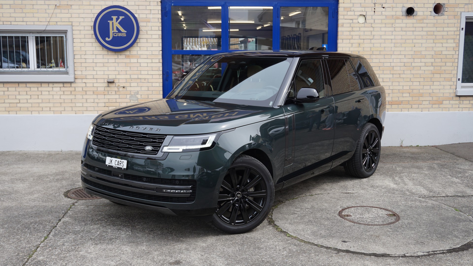 LAND ROVER Range Rover P460e Si6 PHEV Sutobiography Automatic-showroom-element-3