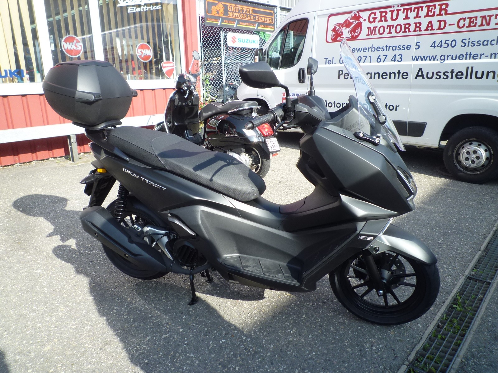 KYMCO 125i CBS Inkl Top Case / Windschield-image-2