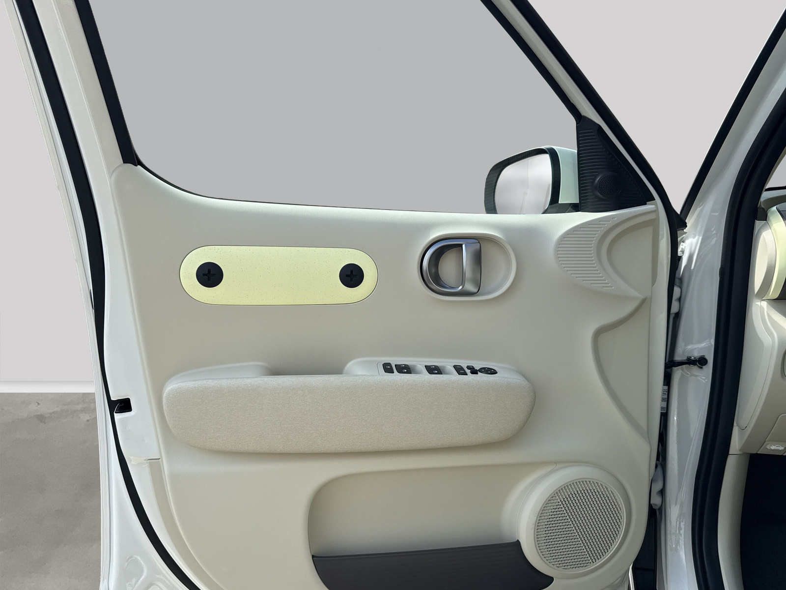 HYUNDAI Inster 49kWh Amplia-image-6