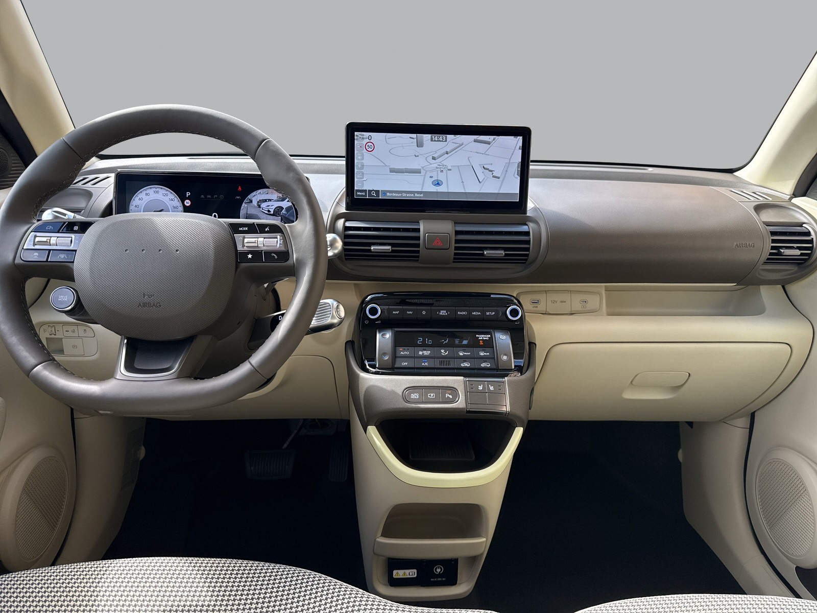 HYUNDAI Inster 49kWh Amplia-image-9