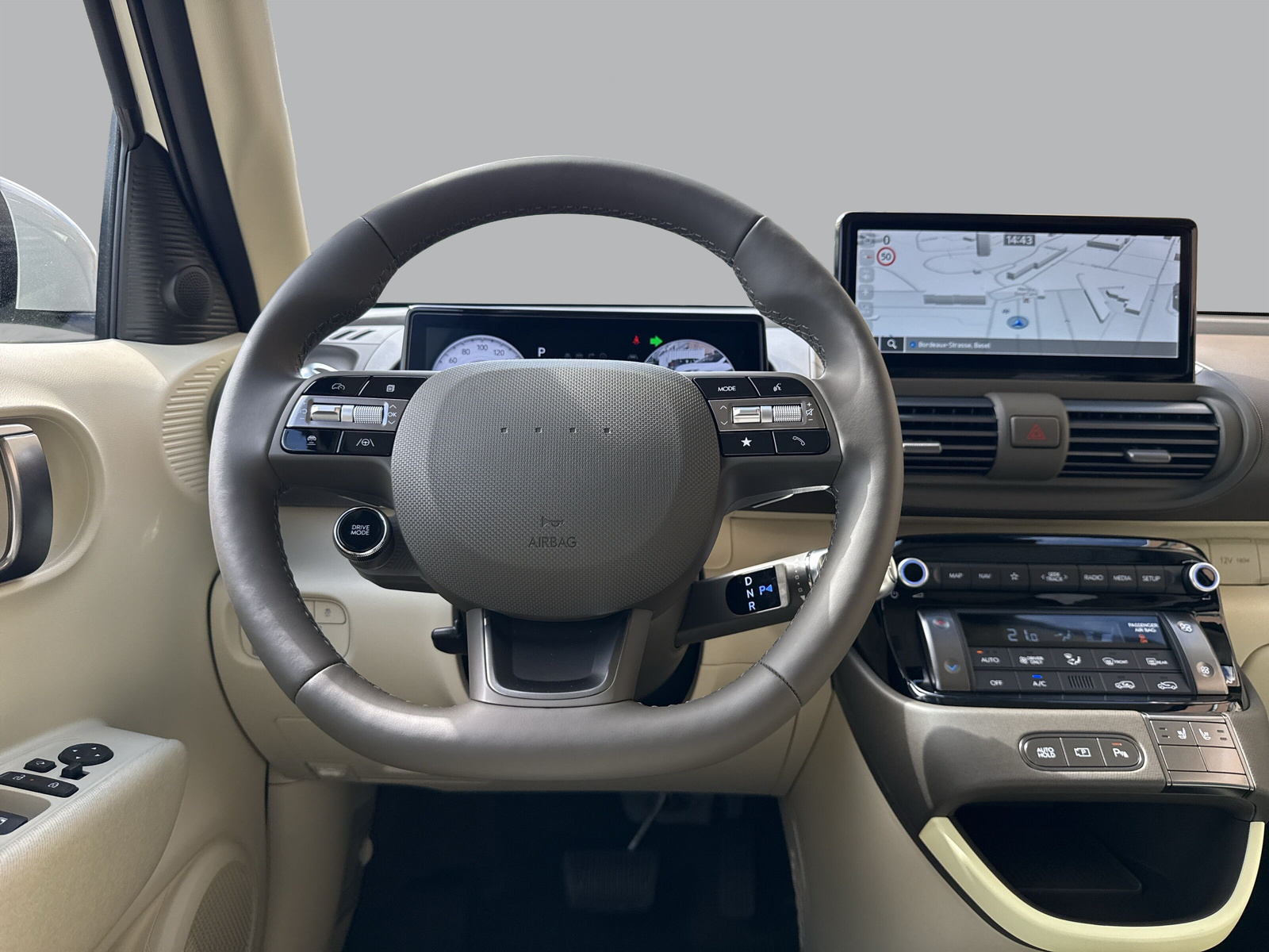 HYUNDAI Inster 49kWh Amplia-image-8