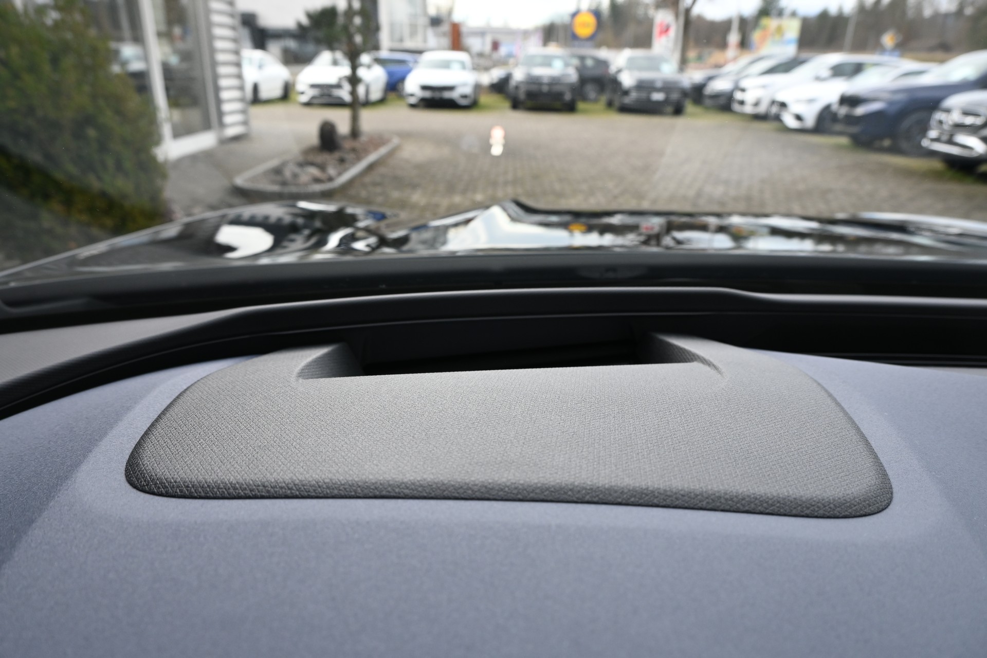 CUPRA Terramar 2.0 TSI DSG 4Drive VZ 265PS + AHK für 2200kg-image-17