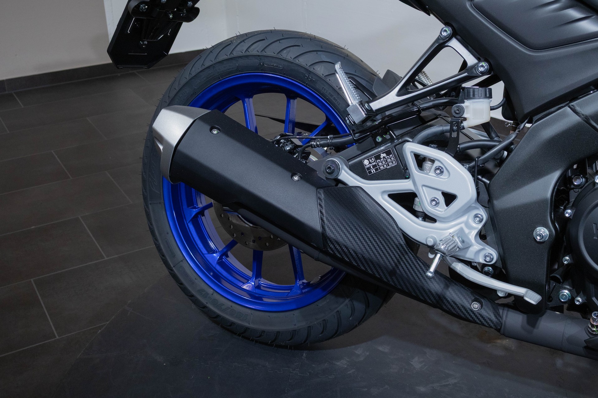 YAMAHA MT-125-image-15