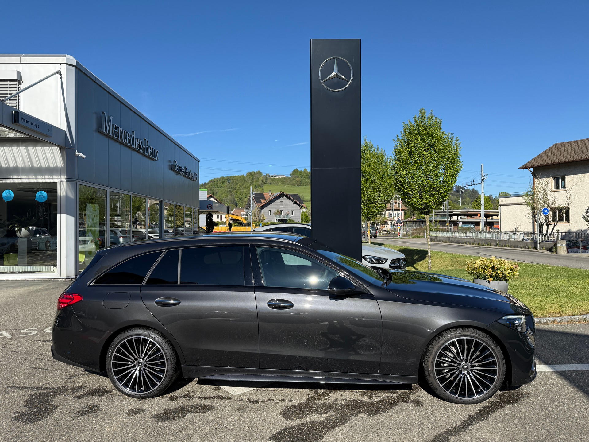 MERCEDES-BENZ C 220 d T 4 Matic-image-9