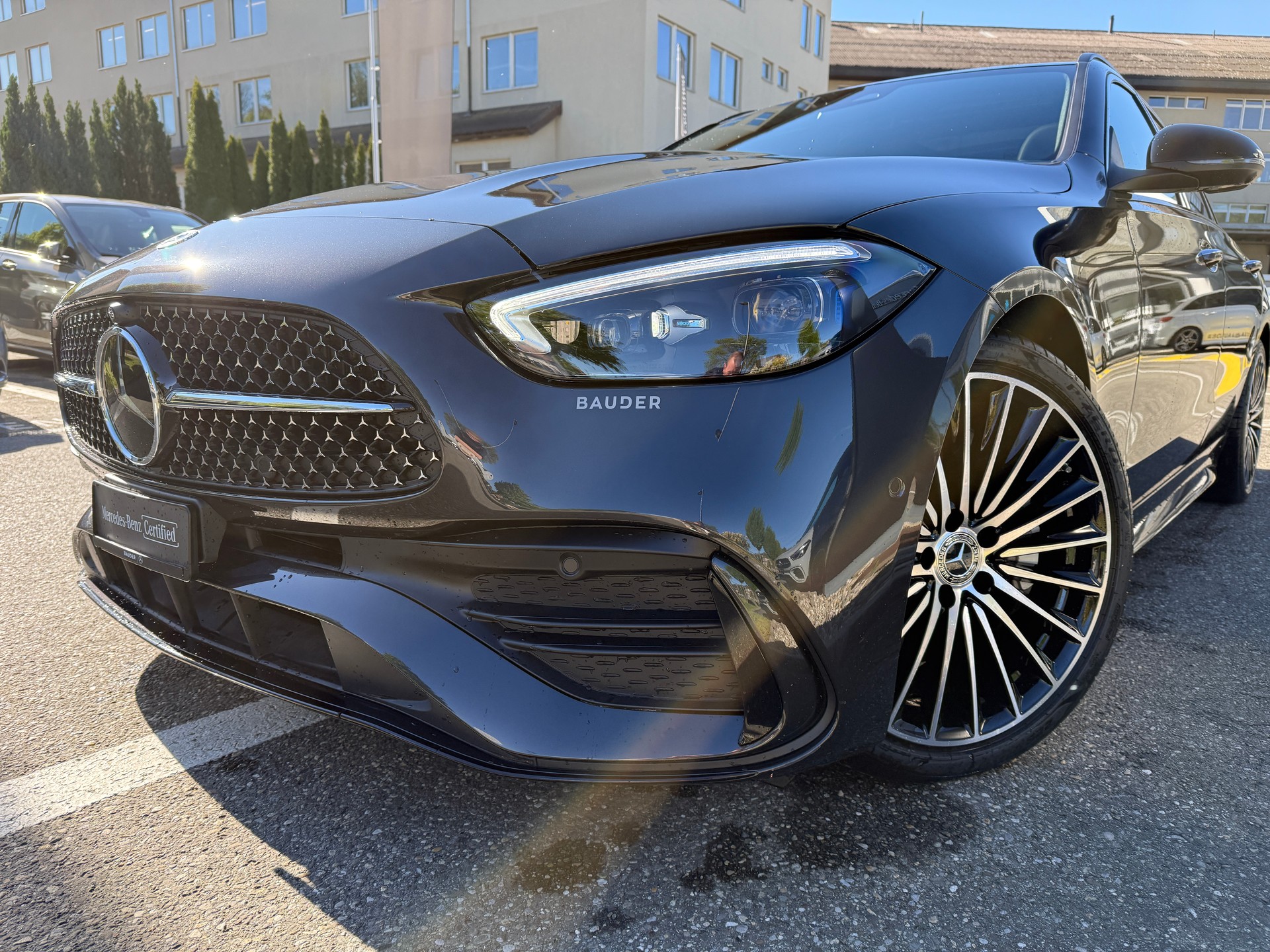 MERCEDES-BENZ C 220 d T 4 Matic-image-10