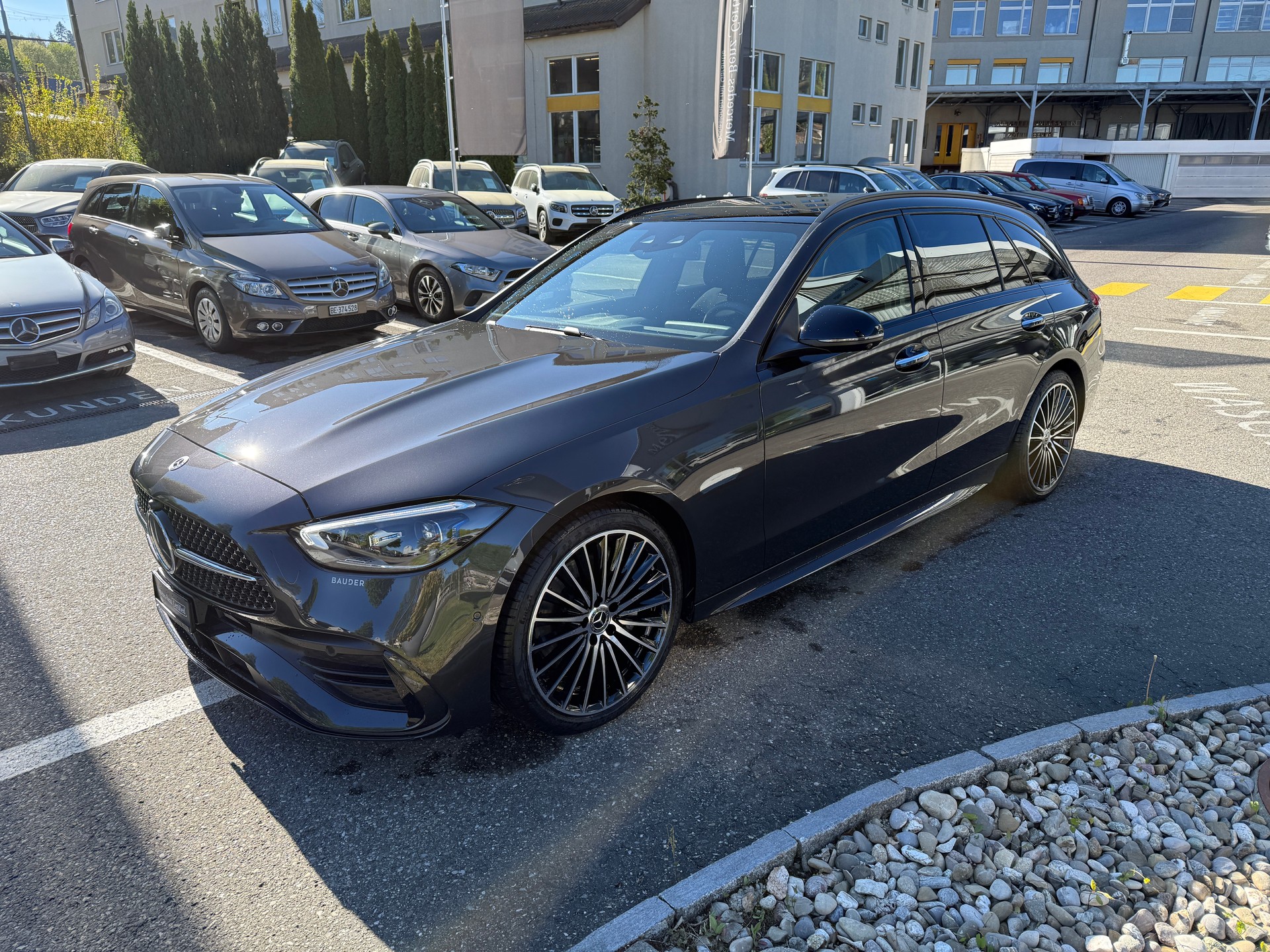 MERCEDES-BENZ C 220 d T 4 Matic-showroom-element-2