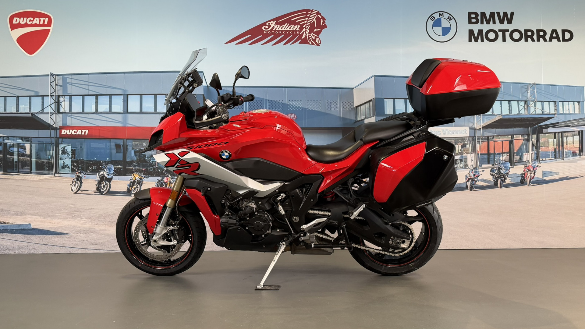 BMW S 1000 XR avec topcase et valises-image-3