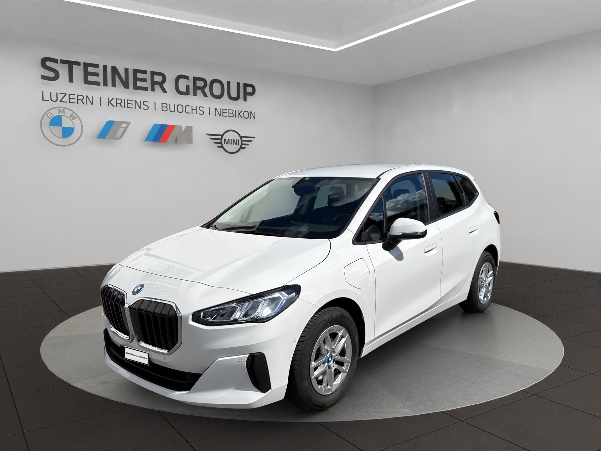 BMW 225e xDrive Active Tourer