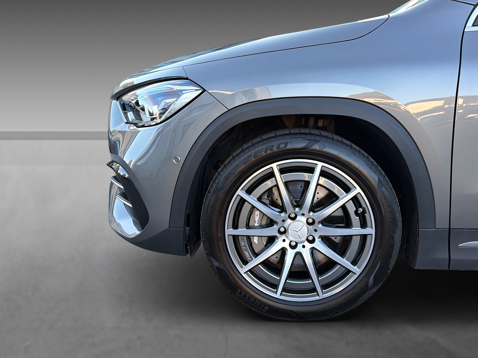 MERCEDES-BENZ GLA 45 4Matic-image-7