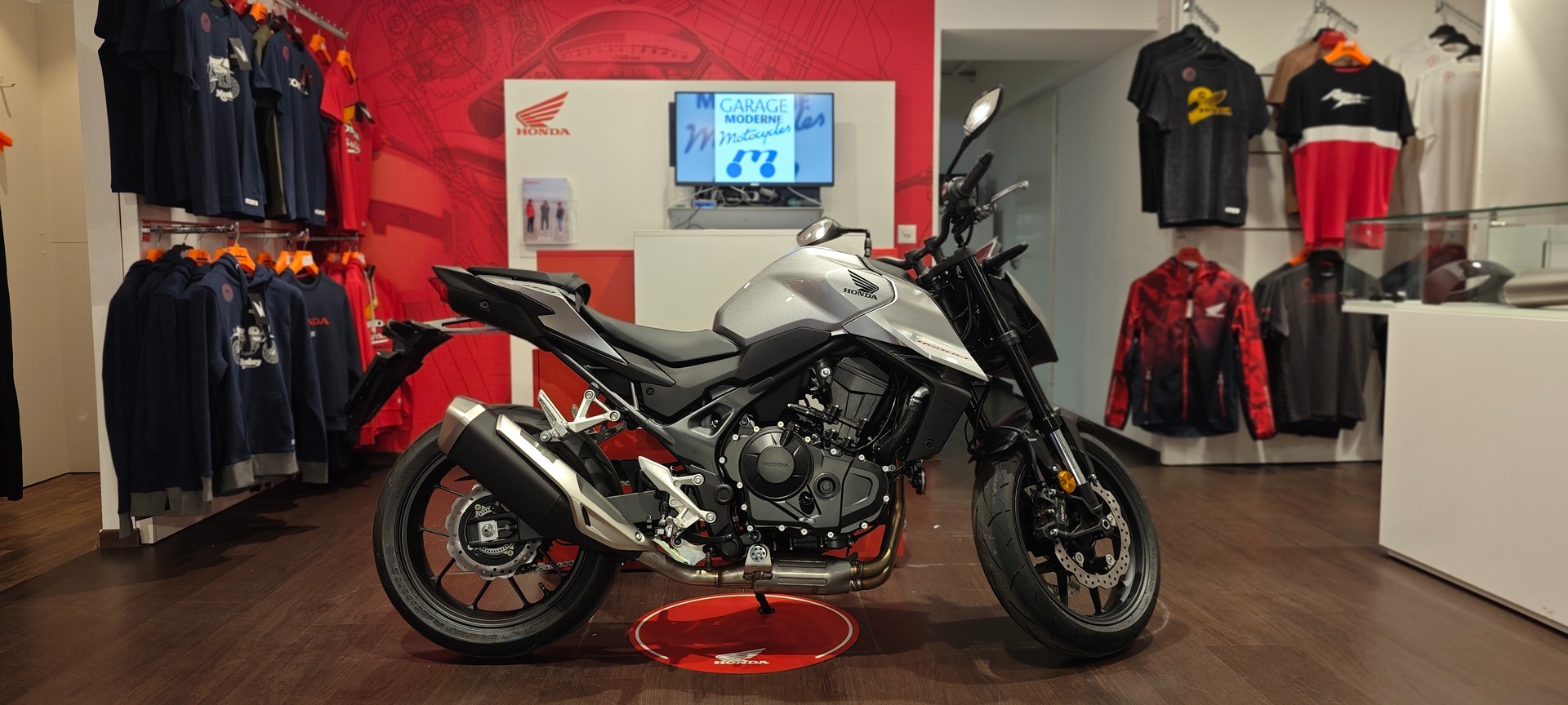 HONDA CB 750 Hornet-showroom-element-1