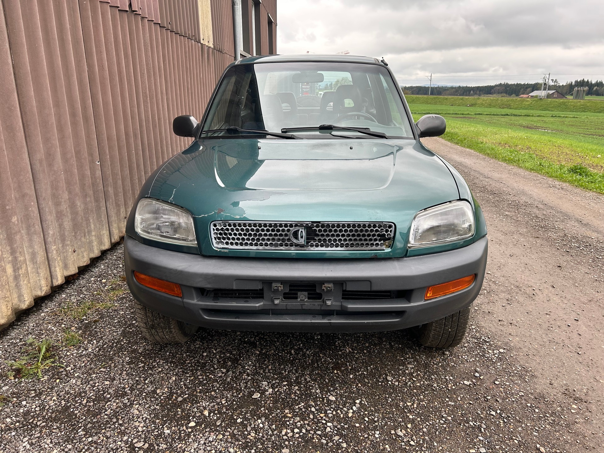 TOYOTA RAV-4