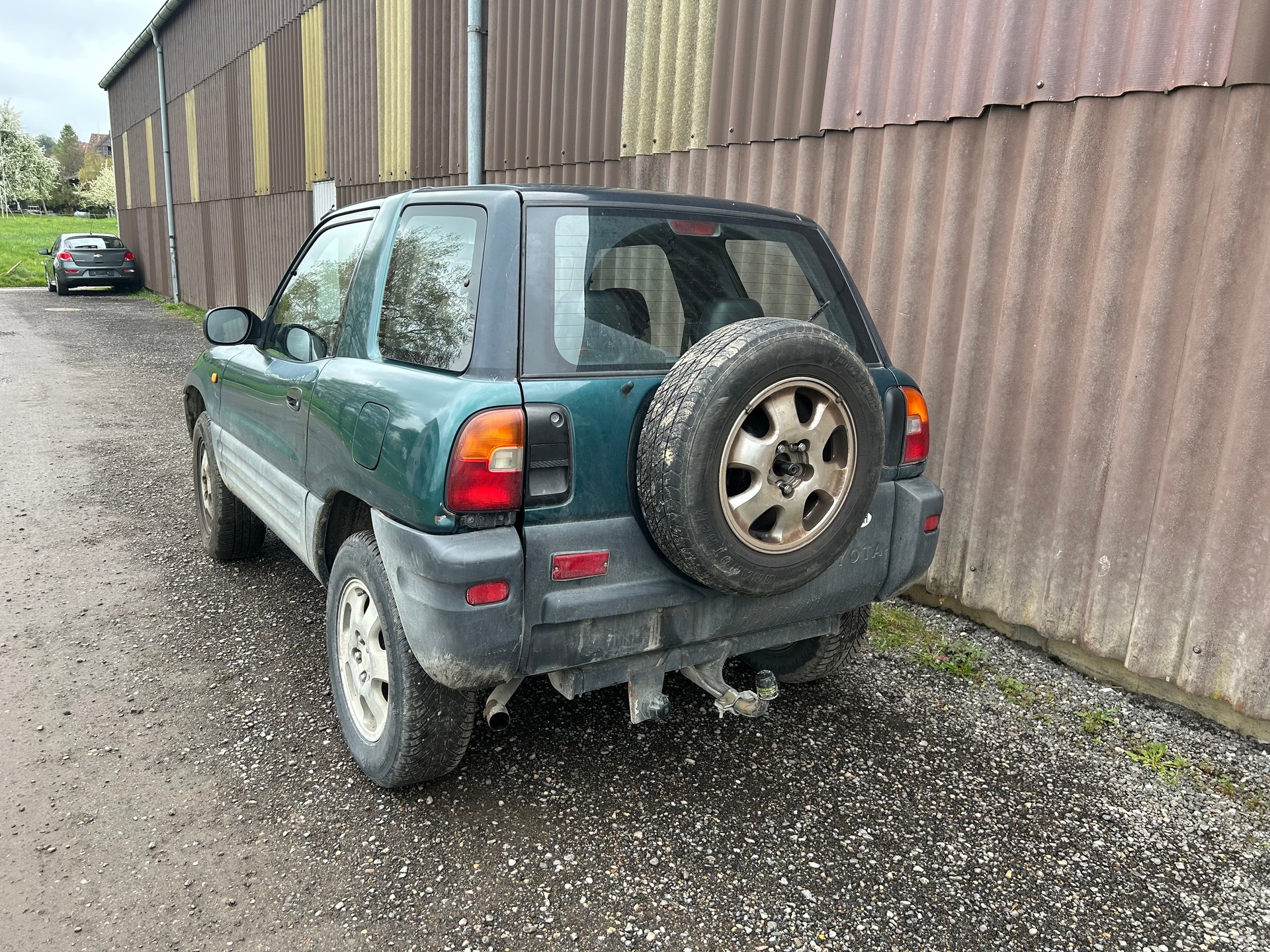 TOYOTA RAV-4-image-5