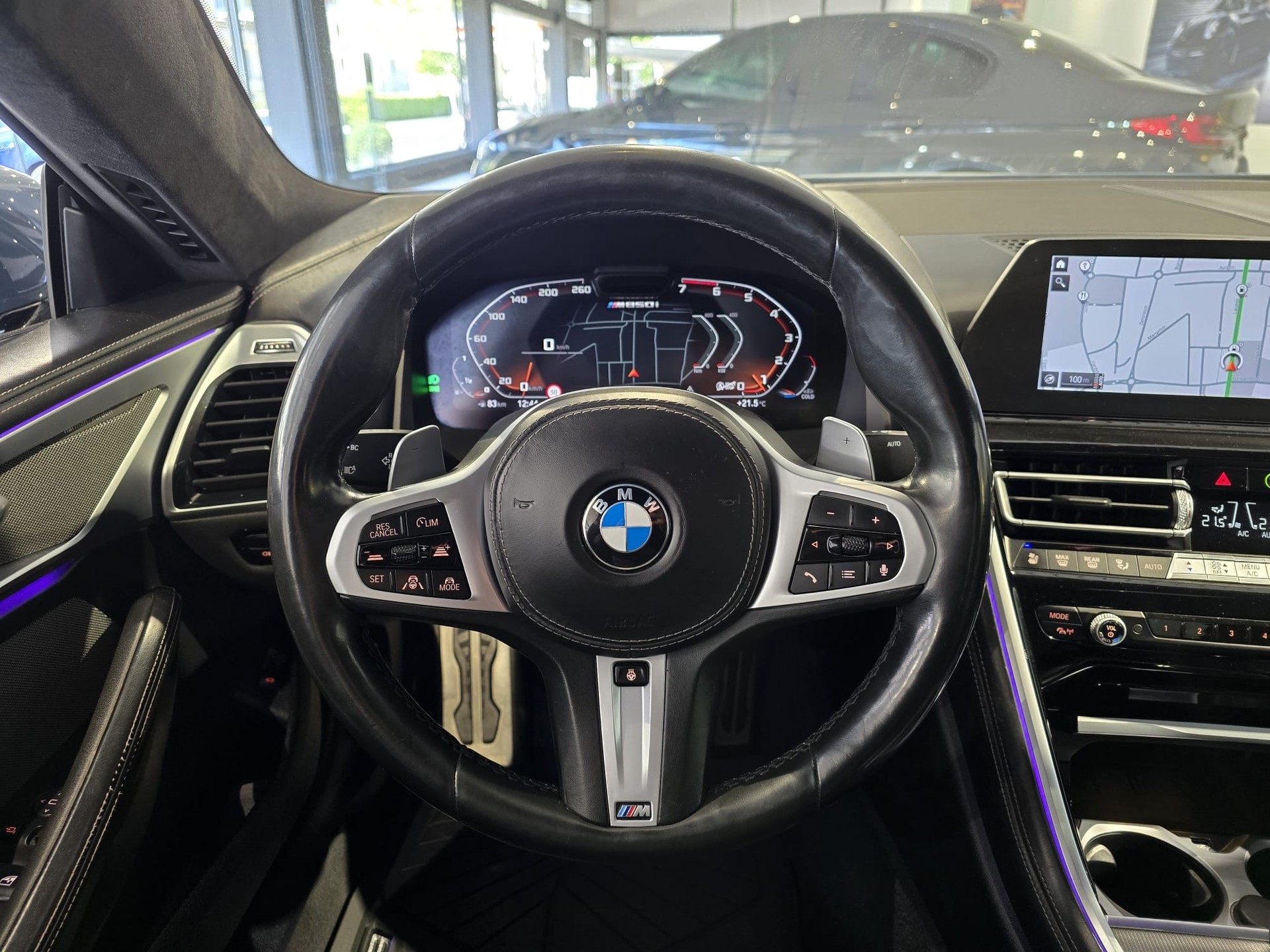 BMW M850i xDrive Steptronic-image-15