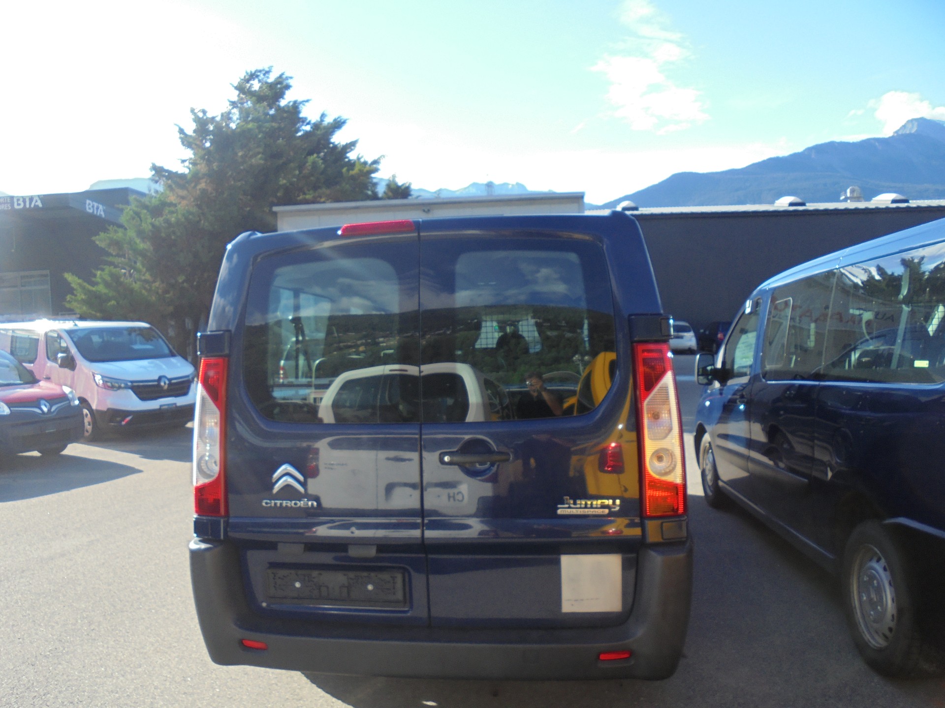 CITROEN Jumpy 2.0 HDi L2H1 Attraction-image-4