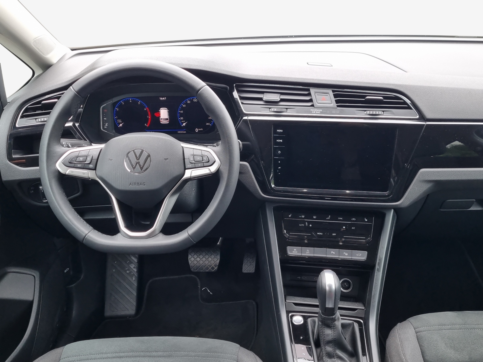 VW Touran 1.5 TSI EVO Highline DSG-image-8