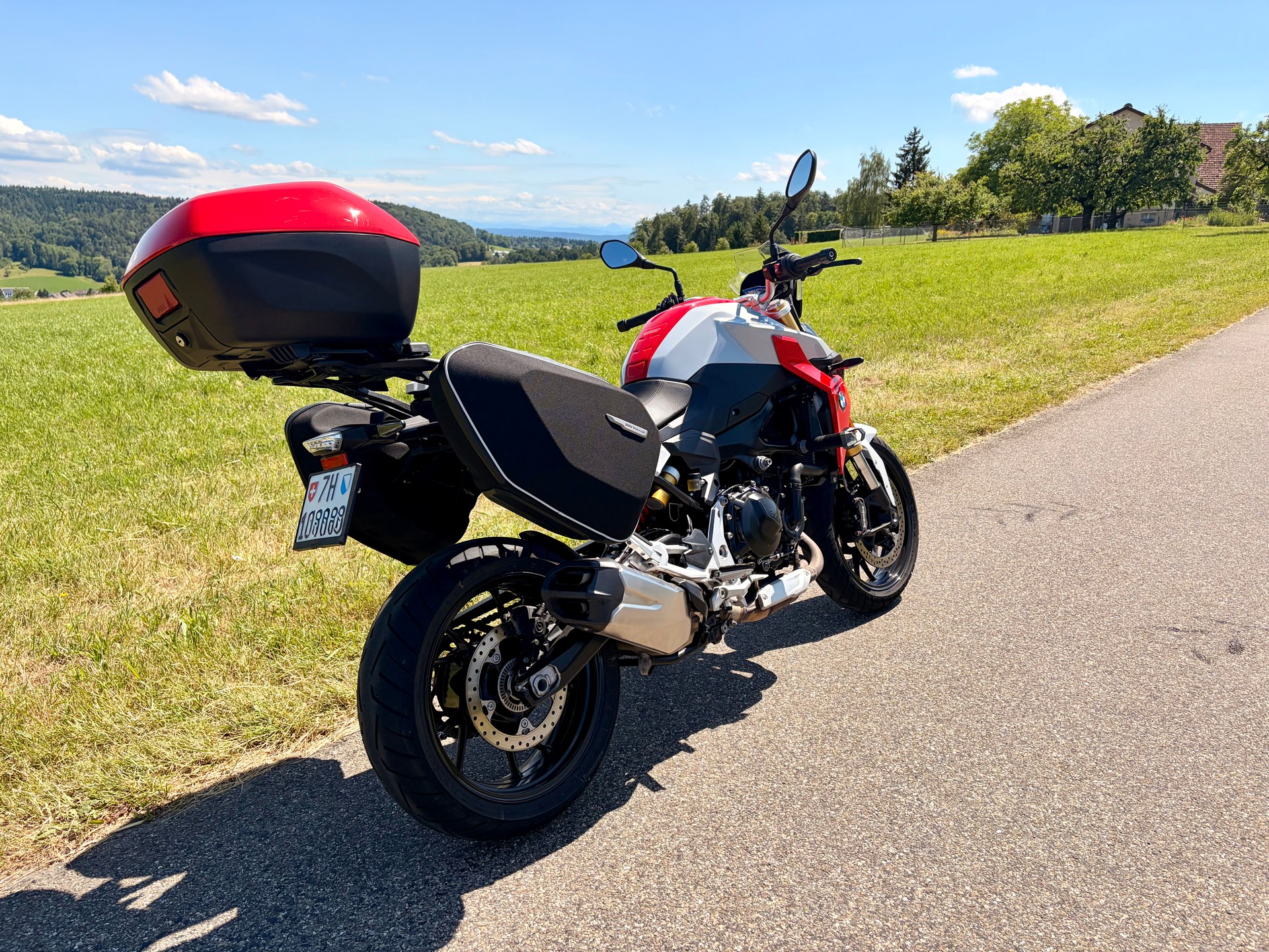 BMW F 900 R ABS-image-4