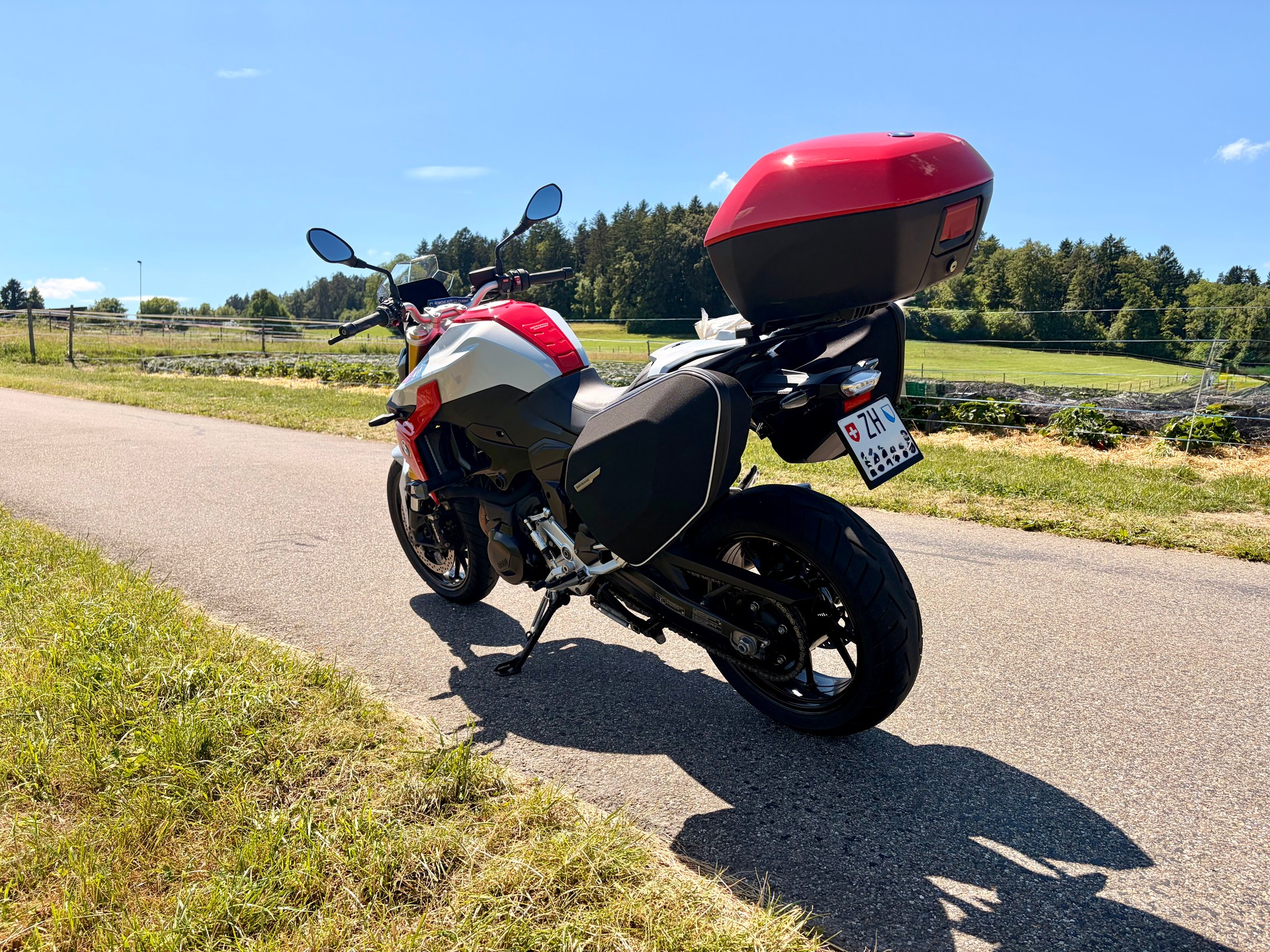 BMW F 900 R ABS-image-3