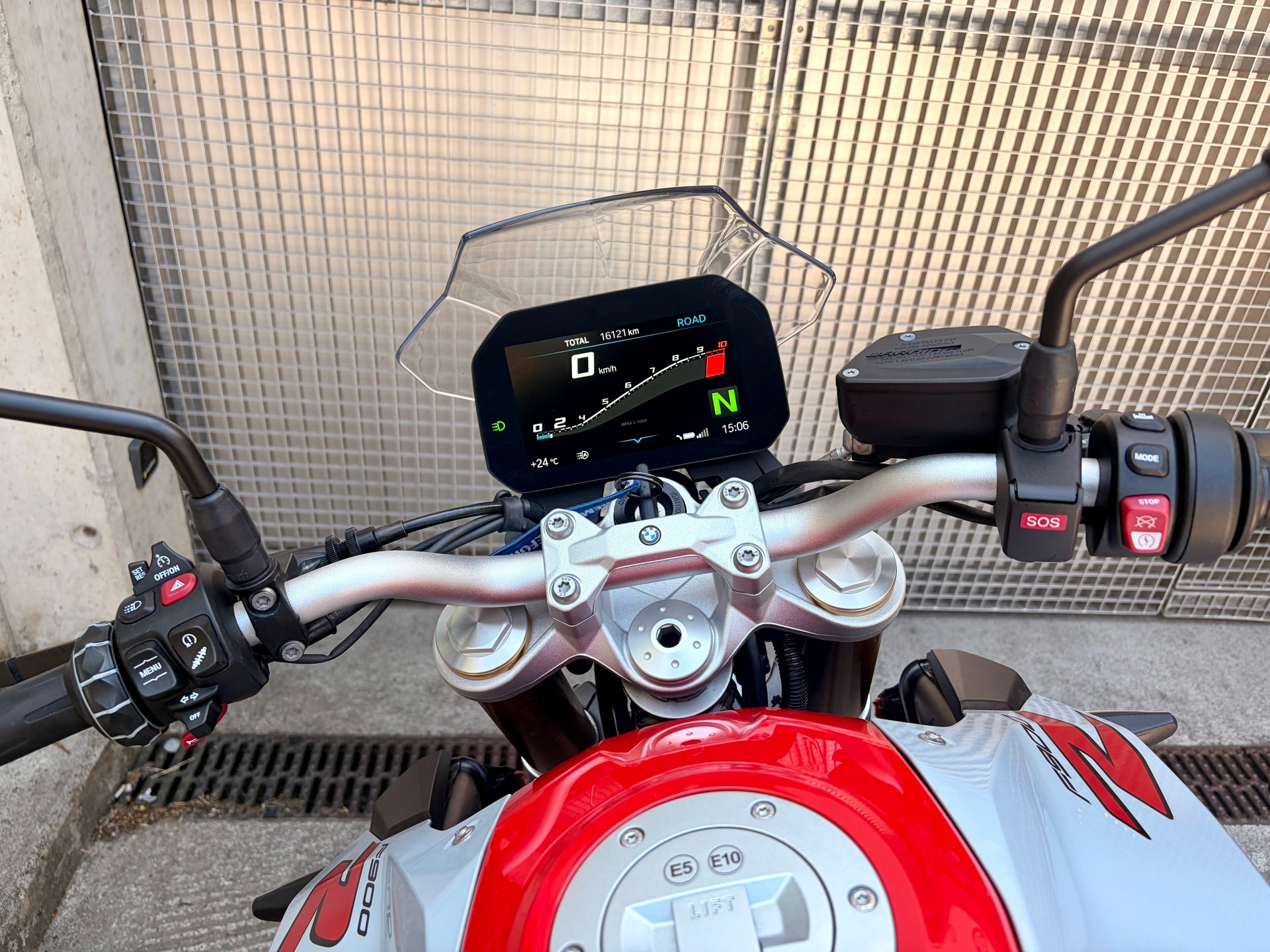 BMW F 900 R ABS-image-9