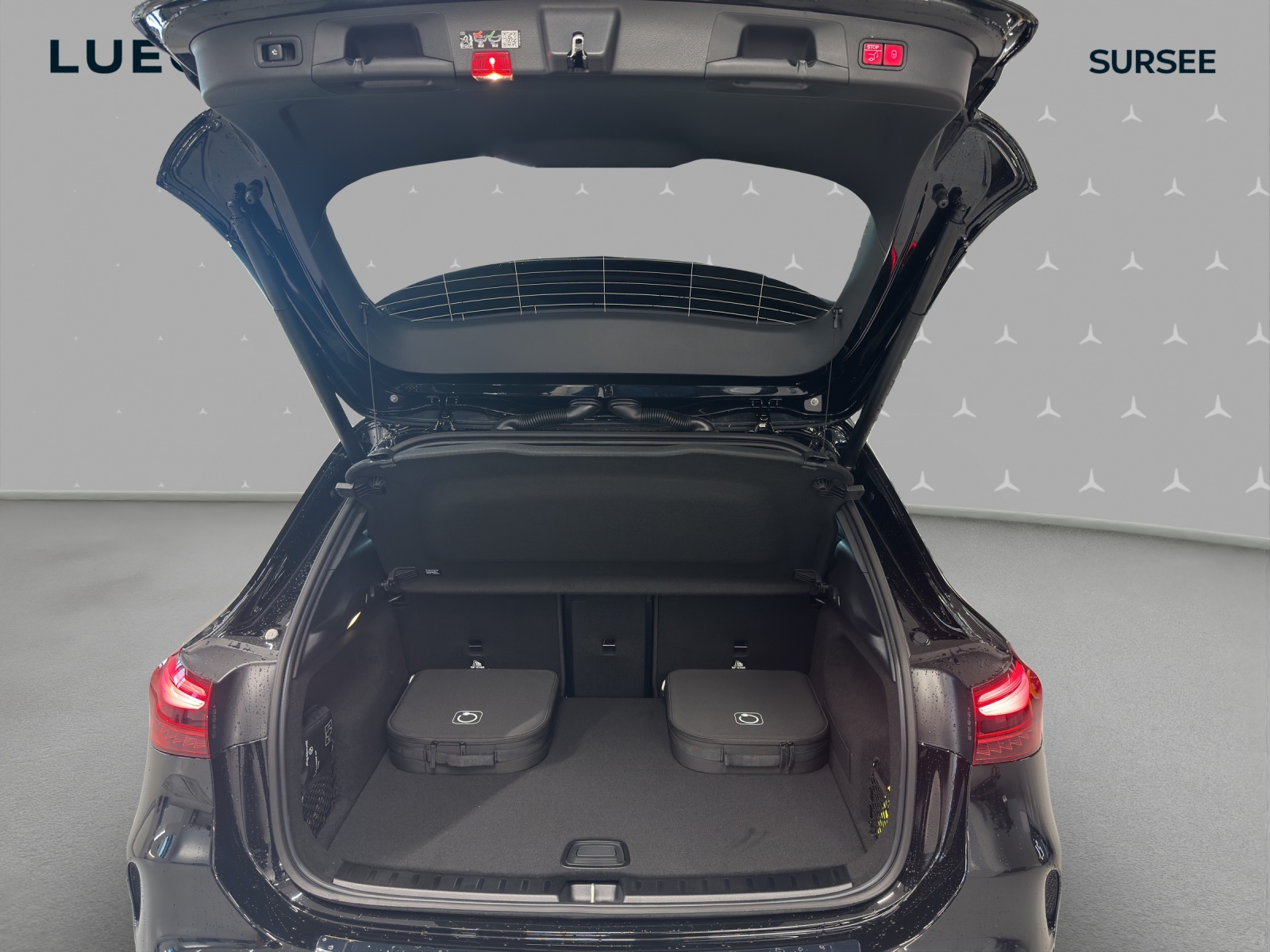 MERCEDES-BENZ EQA 300 66,5kWh 4Matic Excellence-image-14