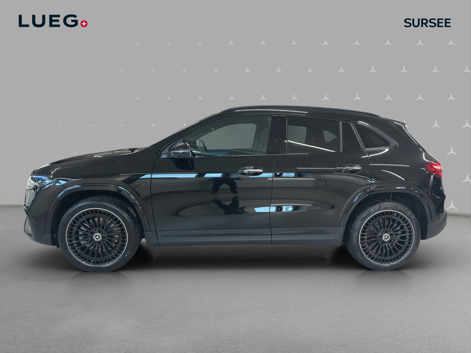 MERCEDES-BENZ EQA 300 66,5kWh 4Matic Excellence-image-1