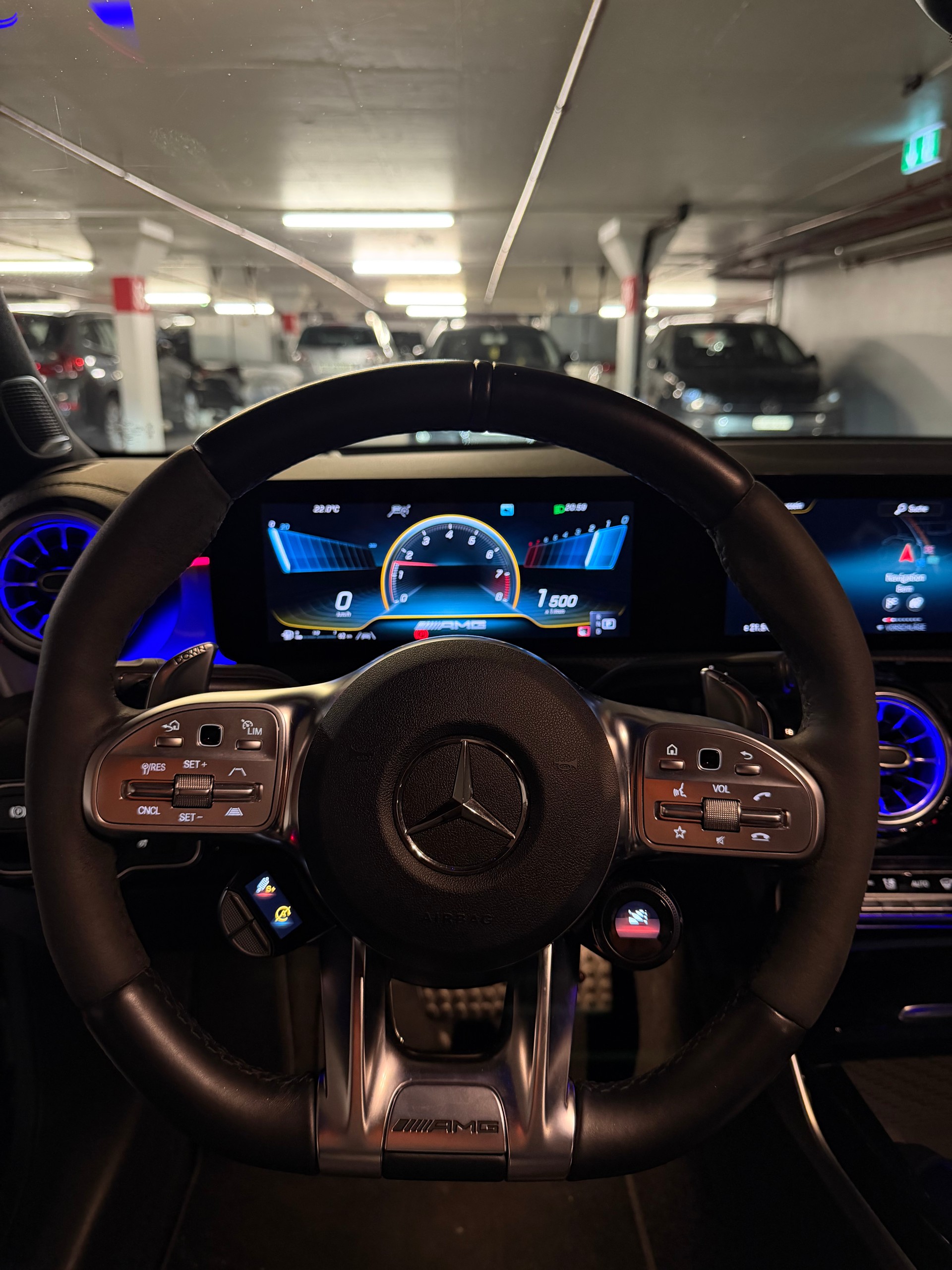 MERCEDES-BENZ CLA 45 S AMG 4matic+ *CH Fahrzeug* *Werksgarantie* *Schalensitze* *Panorama* *Sternehimmel*-image-6
