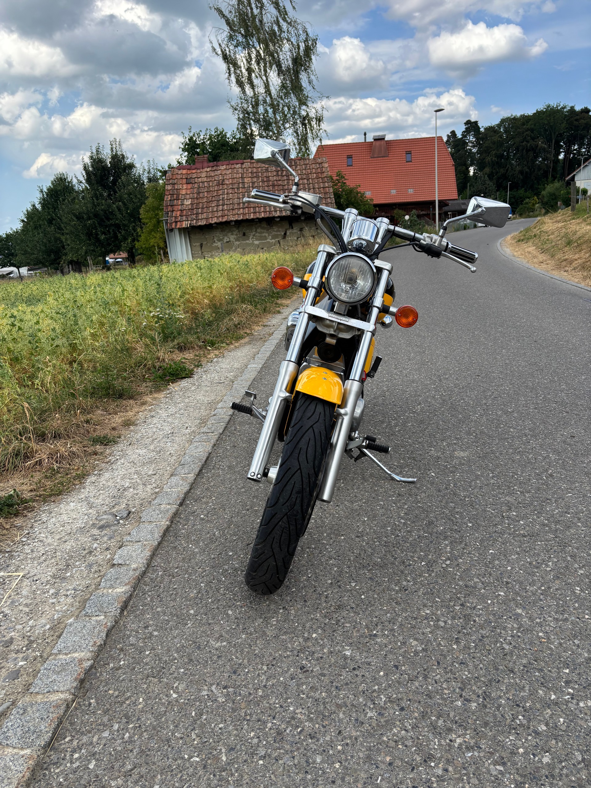 HONDA VT 600 C P-V Shadow-image-0