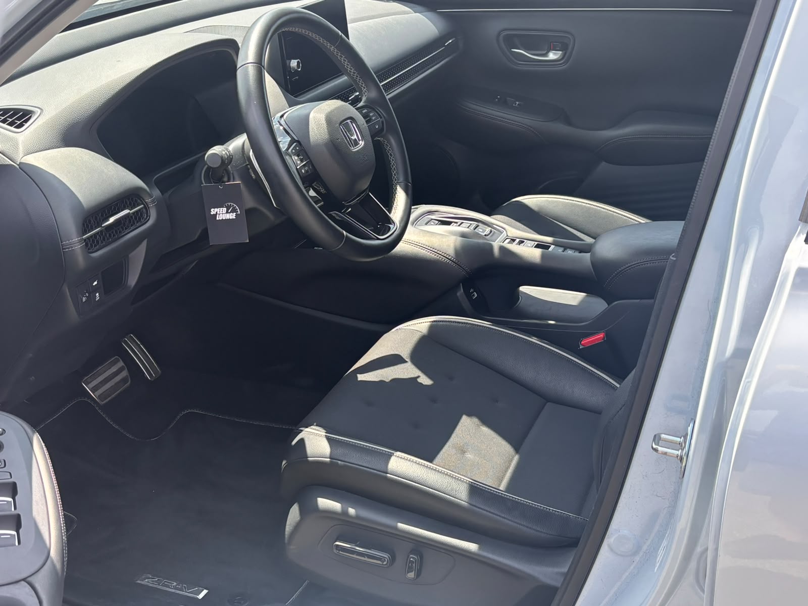 HONDA ZR-V 2.0i MMD Hybrid Sport Automatic-image-10