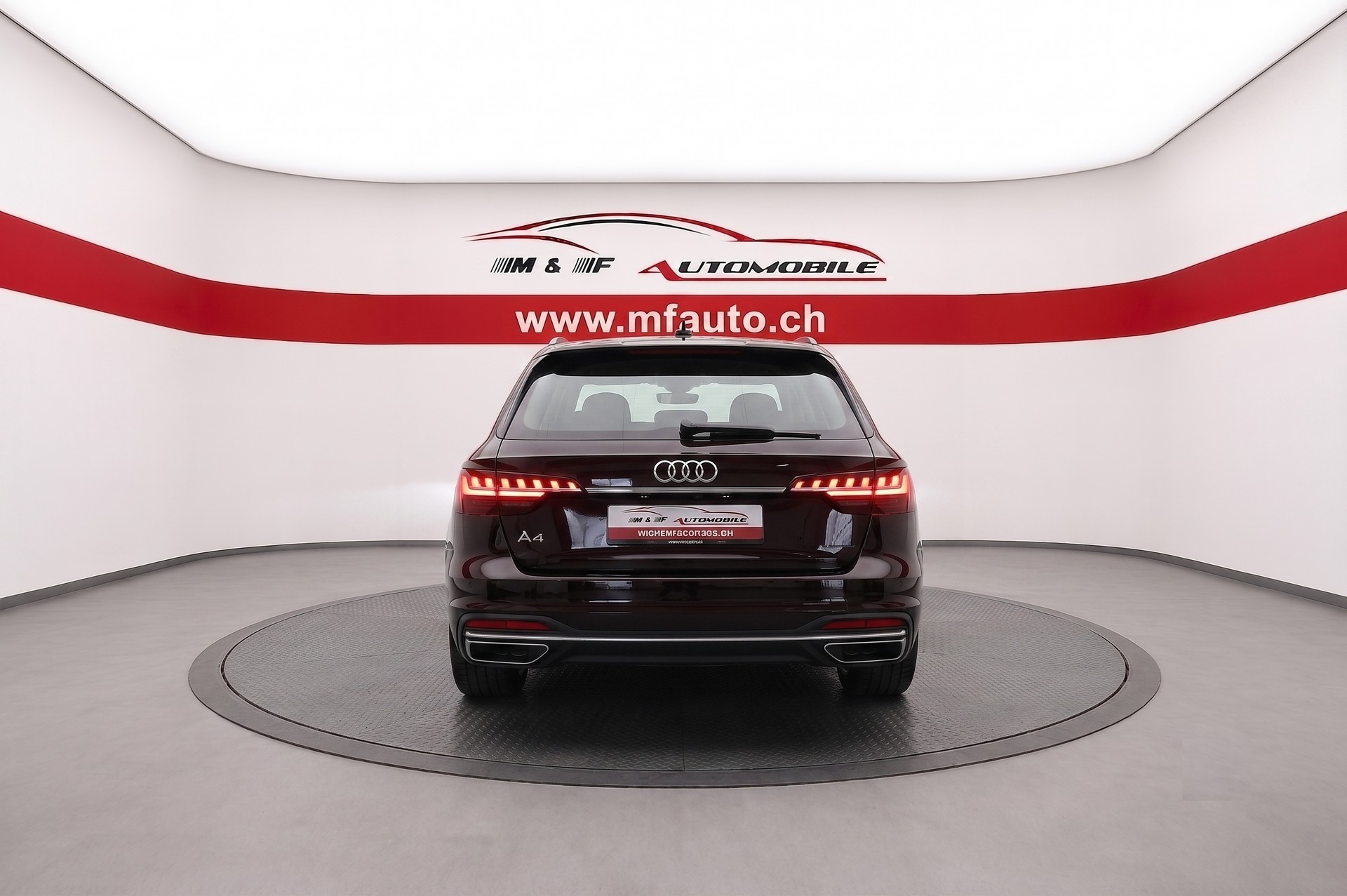 AUDI A4 Avant 2.0 40 TDI Advanced quattro S-Tronic CH FAHRZEUG-image-4
