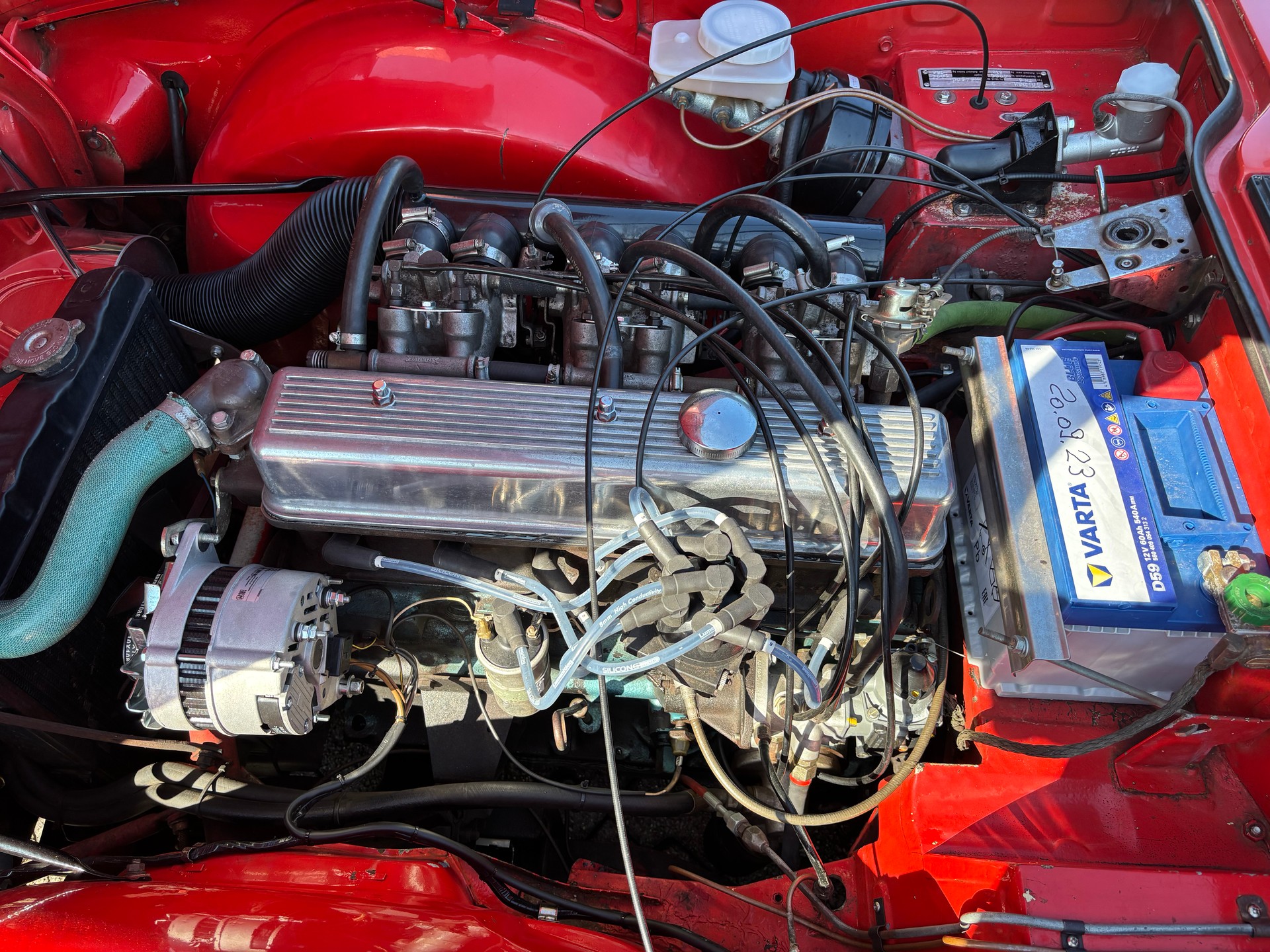 TRIUMPH TR6 PI-image-8