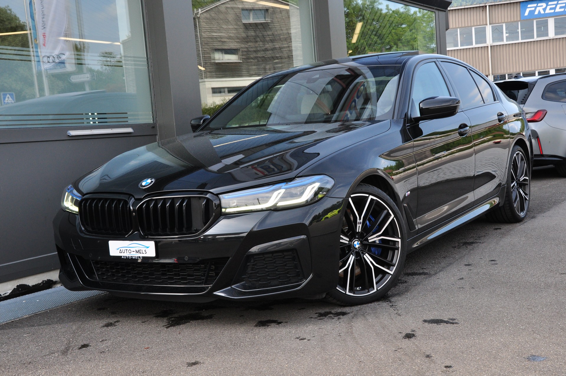 BMW 540d xDrive 48V M Sport Pro Steptronic-image-5