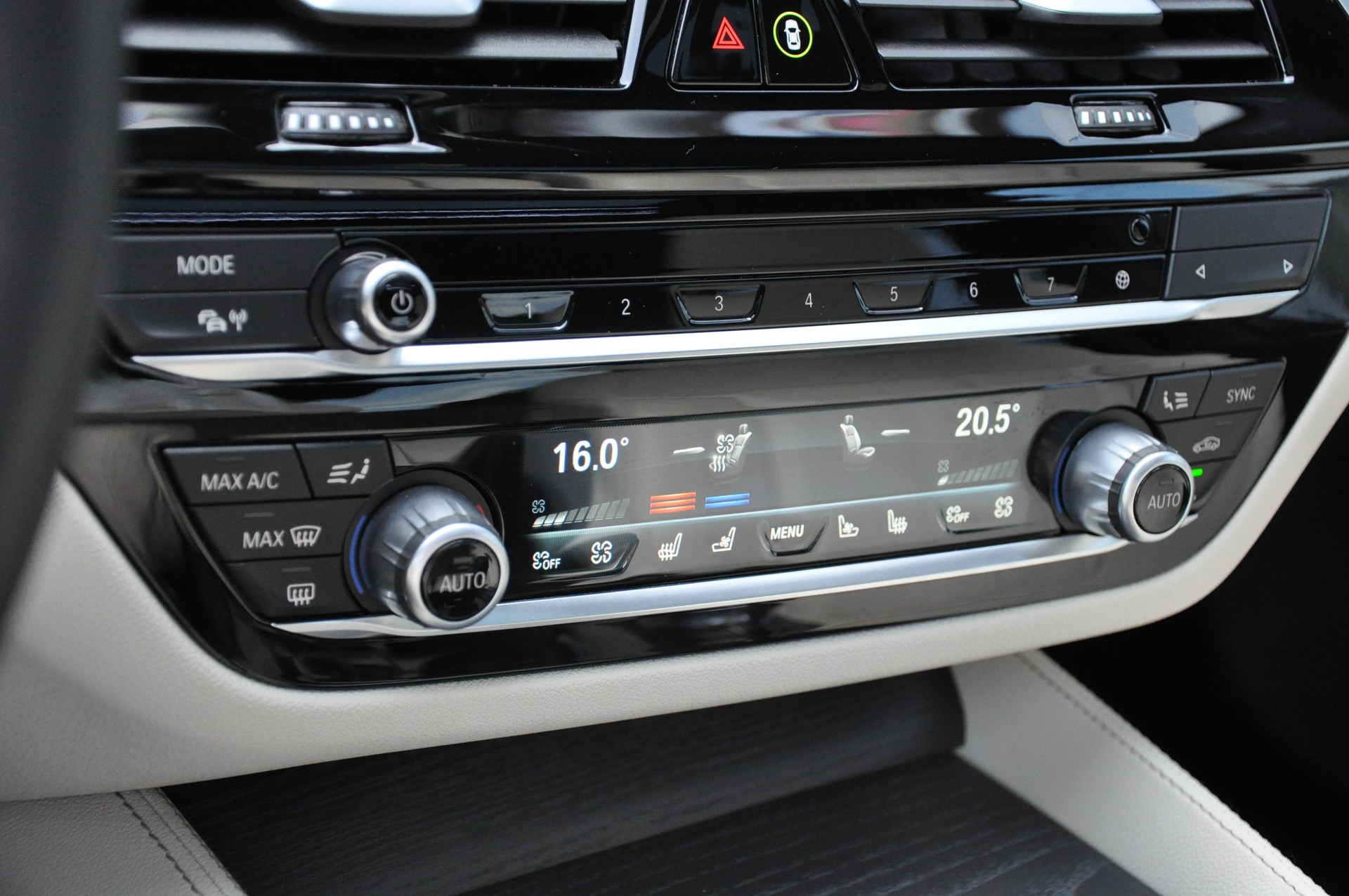 BMW 540d xDrive 48V M Sport Pro Steptronic-image-26