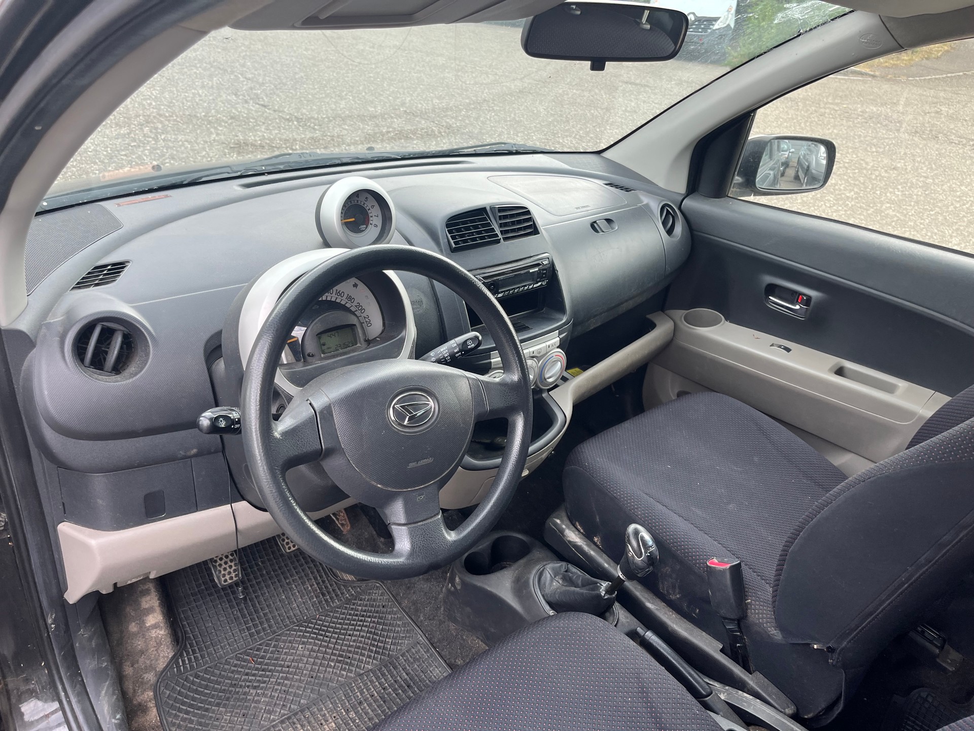 DAIHATSU Sirion 1.3-image-4