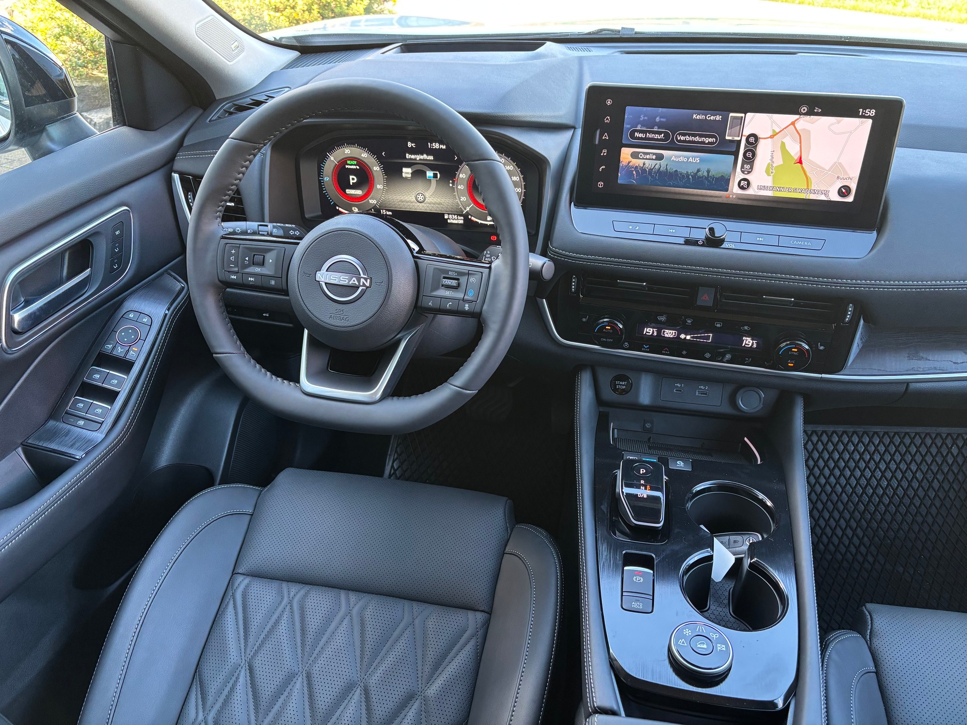 NISSAN X-Trail 1.5 e-Power 4WD Tekna+-image-9