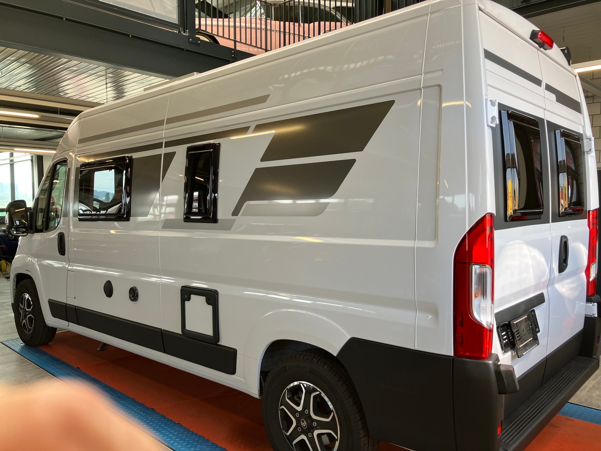ROLLER TEAM Livingstone Duo 600 Citroen Jumper 2.2 HDI NEW MODEL-image-10