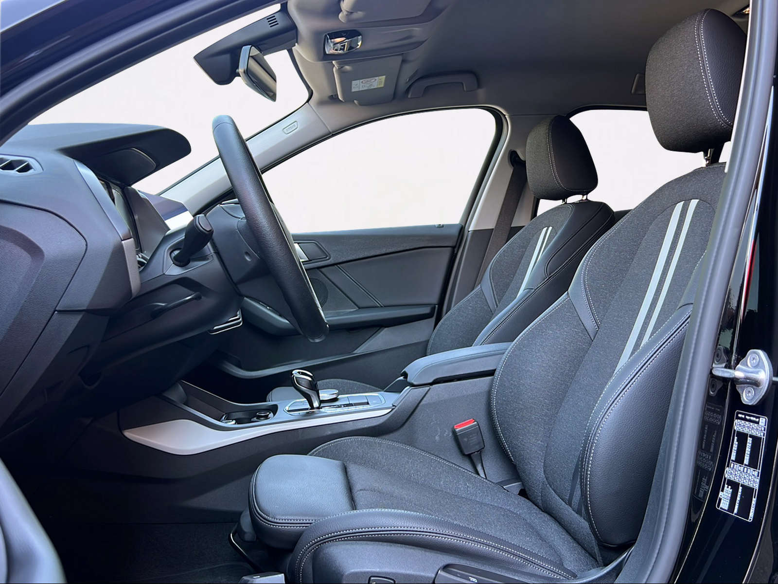 BMW 118i Steptronic-image-5